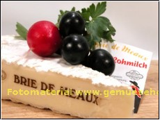 200g Franzoesischer Brie De Meaux (1kg=30,62 Euro)