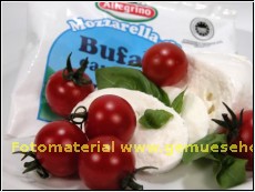 125g Itali. Mozzarella<br>aus Bueffelmilch (1kg=30,80 Euro)